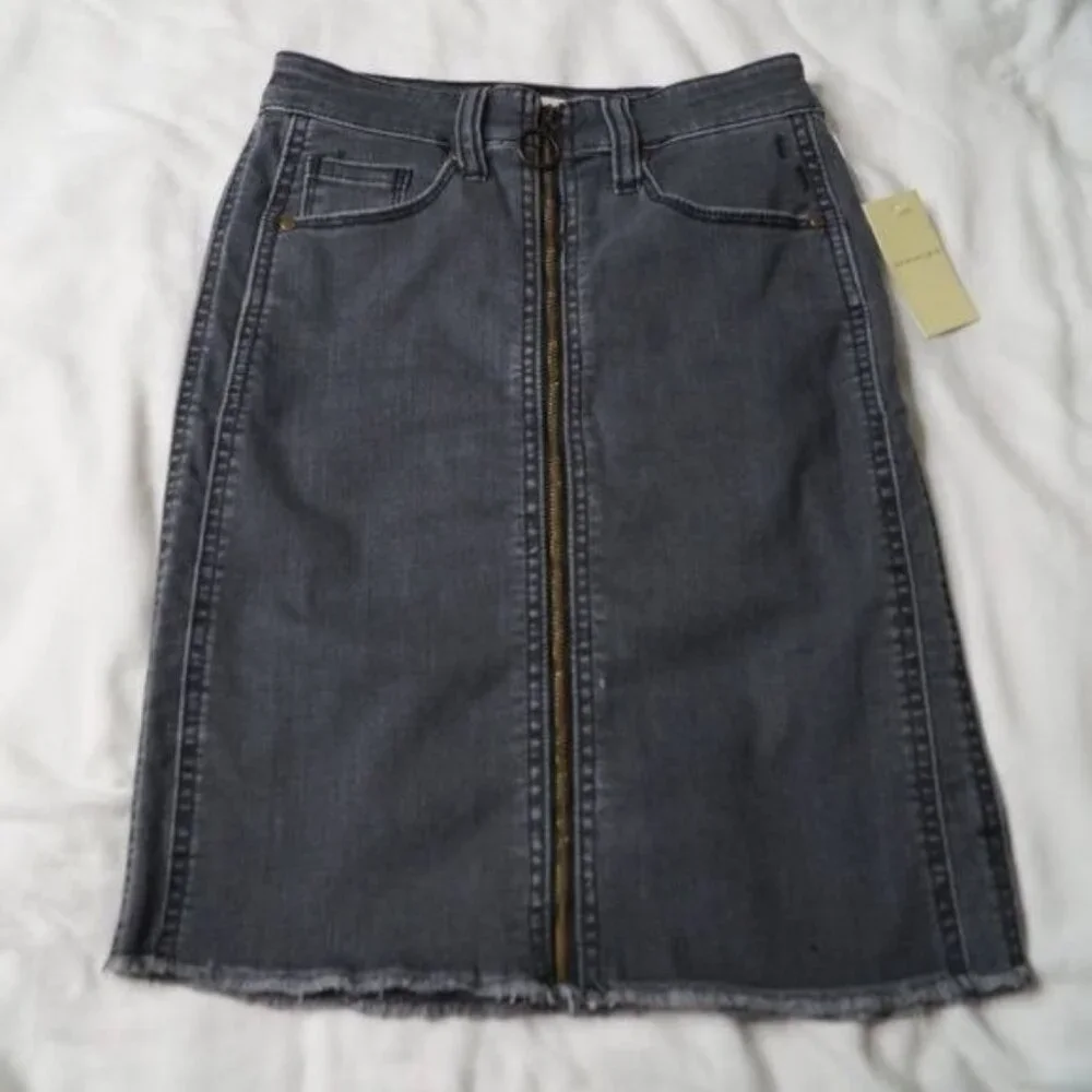 (recent) River Gray Denim Pencil Skirt Size 25 Flattering Great Stretch - Picture 5 of 10